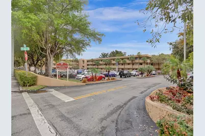 8415 SW 107th Ave #256W, Miami, FL 33173 - Photo 26