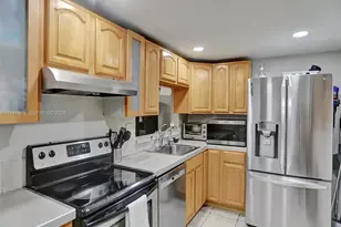 8415 SW 107th Ave, Miami, FL 33173 - Photo 4