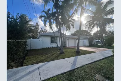 747 SW 6th St, Hallandale Beach, FL 33009 - Photo 4