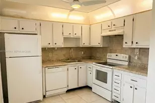 22605 SW 66th Ave, Boca Raton, FL 33428 - Photo 4