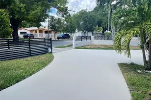 337 SW 23rd Rd, Miami, FL 33129 - Photo 2