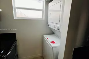 946 Bay Dr, Miami Beach, FL 33141 - Photo 18