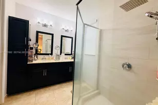 12407 NW 18th Ct, Pembroke Pines, FL 33028 - Photo 16