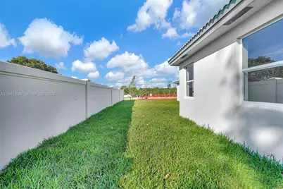 27210 SW 159th Path, Miami, FL 33031 - Photo 16