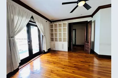 1470 Lincoln Ter #4, Miami Beach, FL 33139 - Photo 18