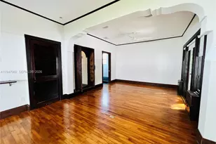 1470 Lincoln Terrace, Miami Beach, FL 33139 - Photo 12