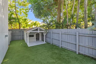 760 NE 115th St, Biscayne Park, FL 33161 - Photo 38