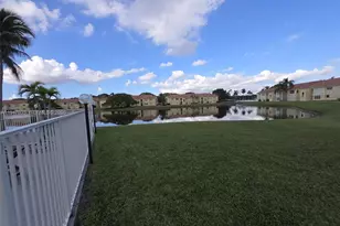 12840 Vista Isles Dr, Sunrise, FL 33325 - Photo 20