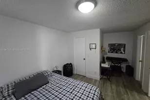 12840 Vista Isles Dr, Sunrise, FL 33325 - Photo 14