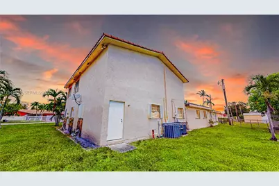 2420 NW 132nd St, Miami, FL 33167 - Photo 4