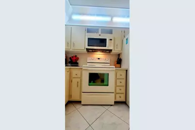 10300 NW 30th Ct #302, Sunrise, FL 33322 - Photo 12