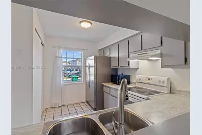 9066 SW 147th Ct, Miami, FL 33196 - Photo 10