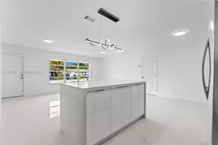 2701 Nassau Dr, Miramar, FL 33023 - Photo 12