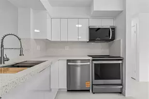 2701 Nassau Dr, Miramar, FL 33023 - Photo 10