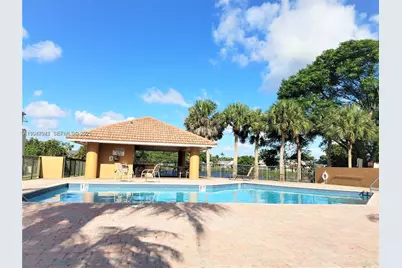 7423 SW 152nd Ave #10-203, Miami, FL 33193 - Photo 16