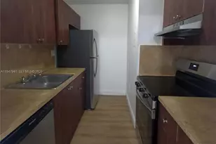 7423 SW 152nd Ave, Miami, FL 33193 - Photo 2