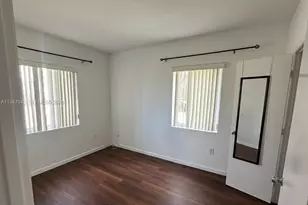 415 NW 84th St, Miami, FL 33150 - Photo 14