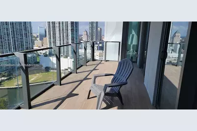 68 SE 6th St #2110, Miami, FL 33131 - Photo 24