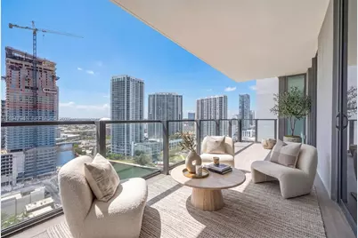 68 SE 6th St #2110, Miami, FL 33131 - Photo 20