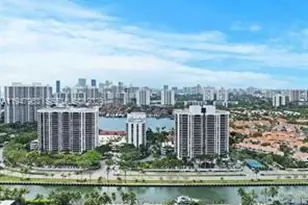 3600 Yacht Club Dr, Aventura, FL 33180 - Photo 28