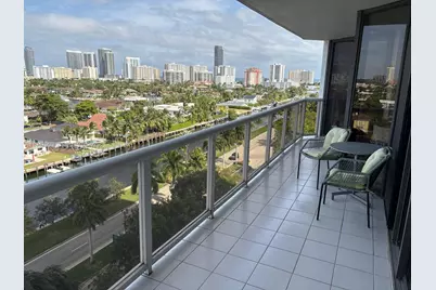 3600 Yacht Club Dr #1001, Aventura, FL 33180 - Photo 4