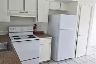 6604 Miramar Ave, Fort Pierce, FL 34951 - Photo 8