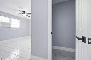 2440 Hayes St, Hollywood, FL 33020 - Photo 38