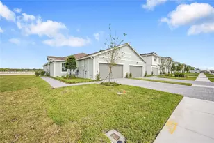 19465 Whispering Creek Rd, Loxahatchee, FL 33470 - Photo 16