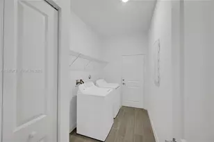 19457 Whispering Creek Rd, Loxahatchee, FL 33470 - Photo 12