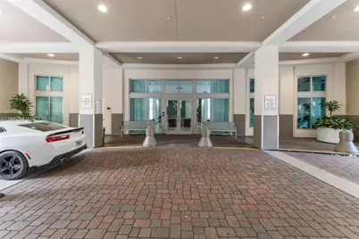 9066 SW 73rd Ct #504, Miami, FL 33156 - Photo 2