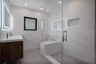 4530 N Jefferson Ave, Miami Beach, FL 33140 - Photo 16