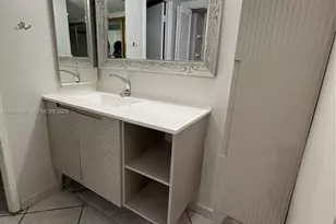 210 174th St, Sunny Isles Beach, FL 33160 - Photo 34