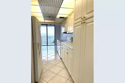 210 174th St #2110, Sunny Isles Beach, FL 33160 - Photo 8