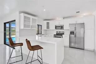 16653 Golfview Dr, Weston, FL 33326 - Photo 10