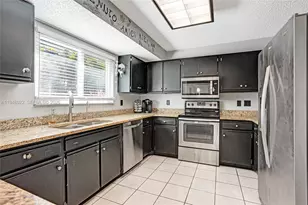 2252 SE Rainier Rd, Port Saint Lucie, FL 34952 - Photo 18
