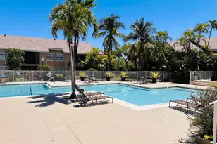 15680 SW 106th Ln, Miami, FL 33196 - Photo 4