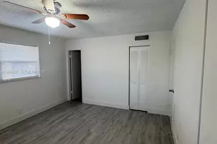 8051 S Colony Cir S, Tamarac, FL 33321 - Photo 6