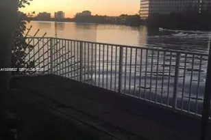 5091 NW 7th St, Miami, FL 33126 - Photo 16