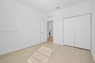 3508 W 108th St, Hialeah, FL 33018 - Photo 10