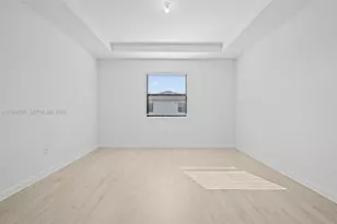 3508 W 108th St, Hialeah, FL 33018 - Photo 14