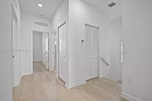 3508 W 108th St, Hialeah, FL 33018 - Photo 8