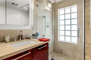 10090 Bay Harbor Terrace, Bay Harbor Islands, FL 33154 - Photo 32