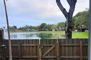 1412 SE 24th Ct, Homestead, FL 33035 - Photo 4