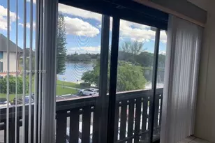 3710 Inverrary Dr, Lauderhill, FL 33319 - Photo 2