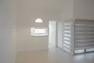 900 Constitution Dr, Homestead, FL 33034 - Photo 6