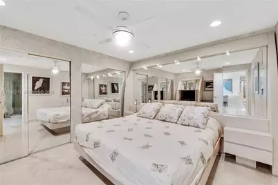 10101 Collins Ave #11D + cabana, Bal Harbour, FL 33154 - Photo 58