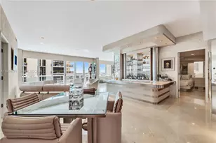 10101 Collins Ave, Bal Harbour, FL 33154 - Photo 16