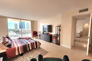 290 174th St, Sunny Isles Beach, FL 33160 - Photo 16