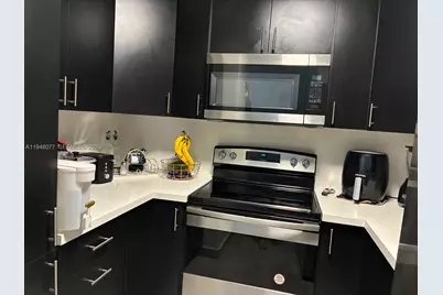 6820 W Flagler St #405, Miami, FL 33144 - Photo 10