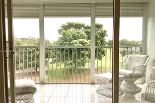 3300 N Palm Aire Dr, Pompano Beach, FL 33069 - Photo 34